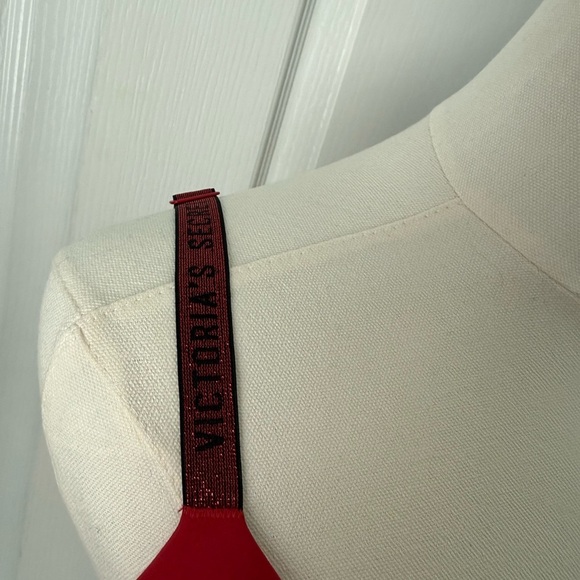 VS wireless push up bra - Picture 3 of 5